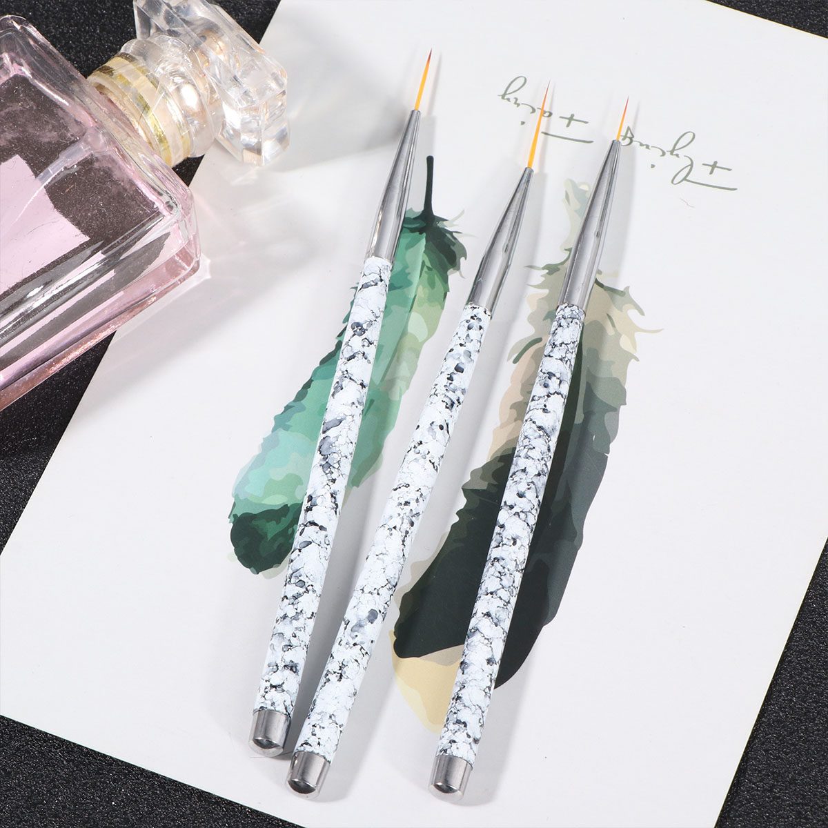 Lot de 3 pinceaux pour nail ar - Brush Bristle Set avis et prix